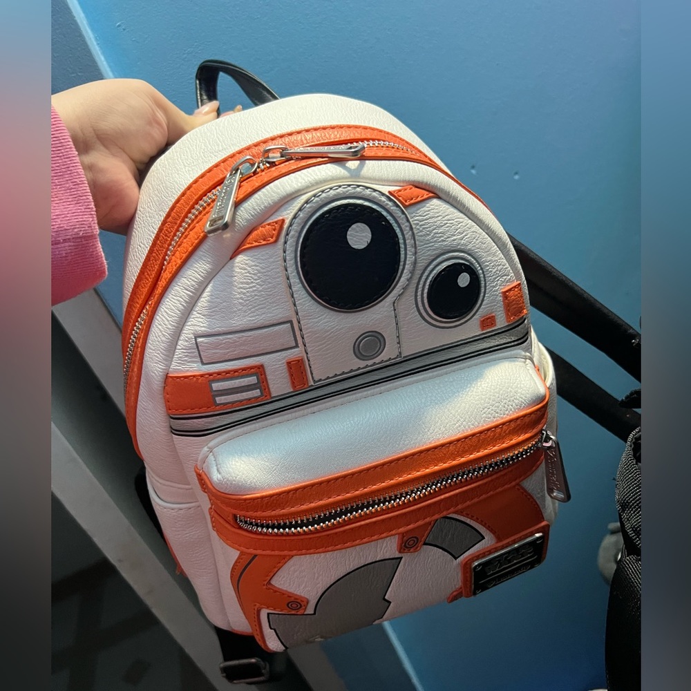 Loungefly BB8 bag